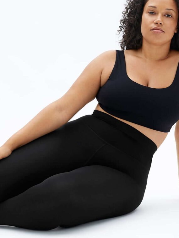 The Perform Cropped Top